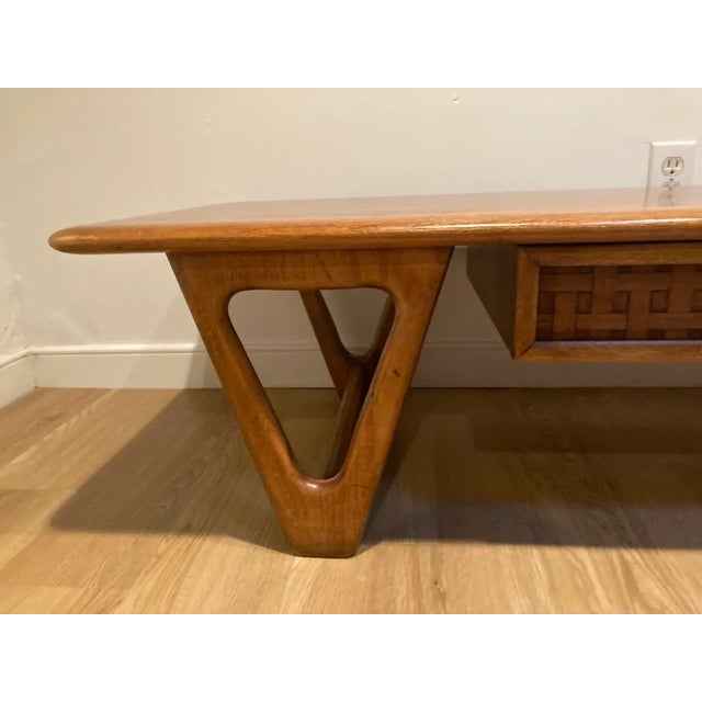 Wood Lane Perception Mid Century Modern Walnut Coffee Table C. 1960 For Sale - Image 7 of 10