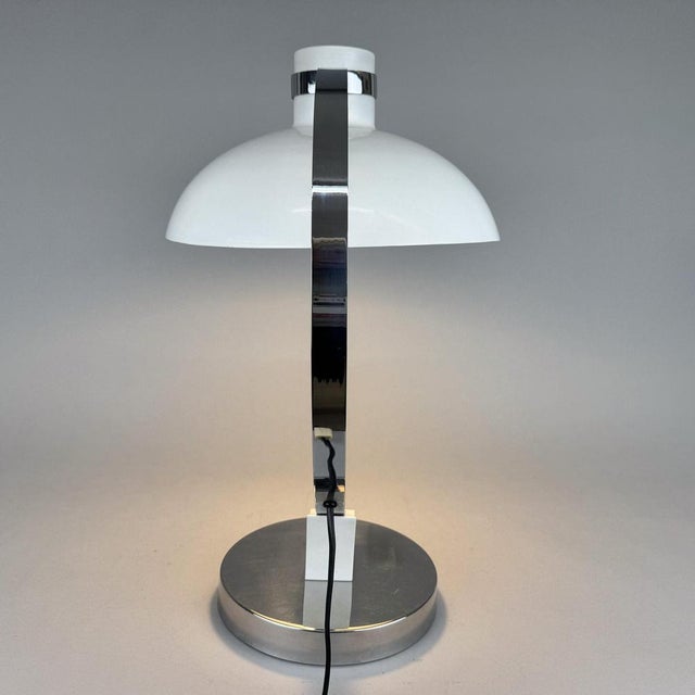 1970s Mid-Century Table Lamp in the style of Kaiser Idell, 1970s For Sale - Image 5 of 16