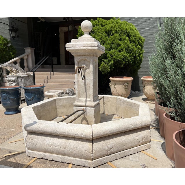 Le Louvre Carved Limestone Center Fountain From the South of France For Sale - Image 16 of 16