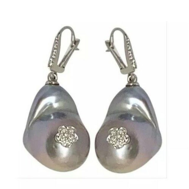 Diamond Freshwater Pearl Earrings 14 Karat Gold Grey 23.2 Mm Certified For Sale - Image 12 of 13