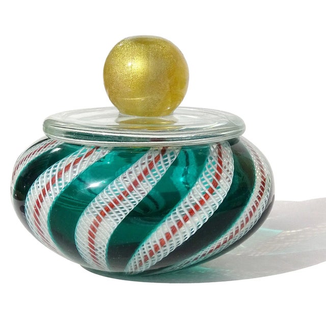 Beautiful vintage Murano hand blown Zanfirico ribbons and green canes Italian art glass vanity powder jar or jewelry box....