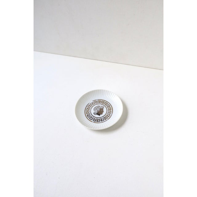 Ceramic Porcelain Jewelry Dish With Greek-Key Design, Mid-20th Century For Sale - Image 7 of 8