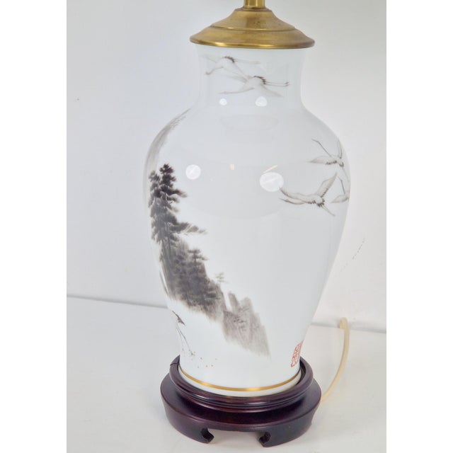 Vintage Haruo Momoki Franklin Porcelain table lamp Porcelain A very beautiful procelain table lamp, on a wooden base and a...