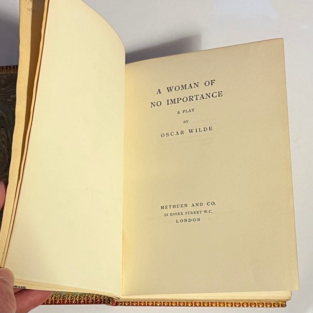 Animal Skin Fine Red Leather Binding - A Woman of No Importance - A Play by Oscar Wilde, London 1908 For Sale - Image 7 of 12