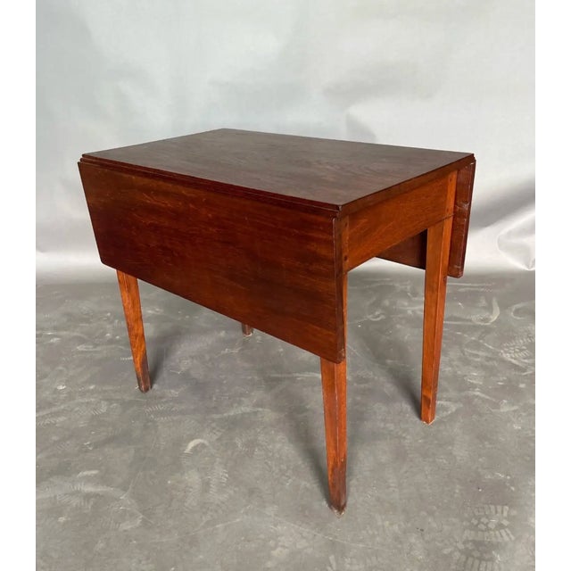 18th Century Virginia Tidewater Walnut and Yellow Pine Drop Leaf Table For Sale - Image 10 of 10