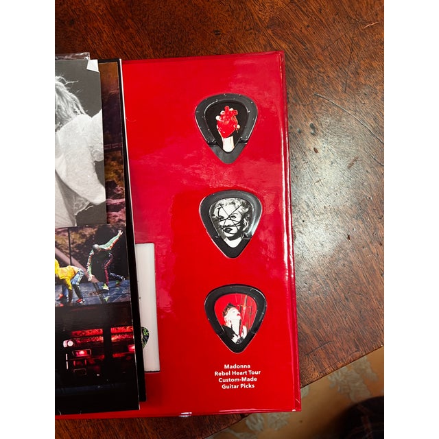 Plastic Limited Edition Madonna Rebel Heart Tour Vip Book For Sale - Image 7 of 7