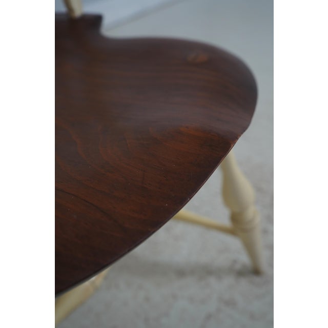 Pair of Vintage 2 Tone Bow Back Windsor Chairs For Sale - Image 13 of 18