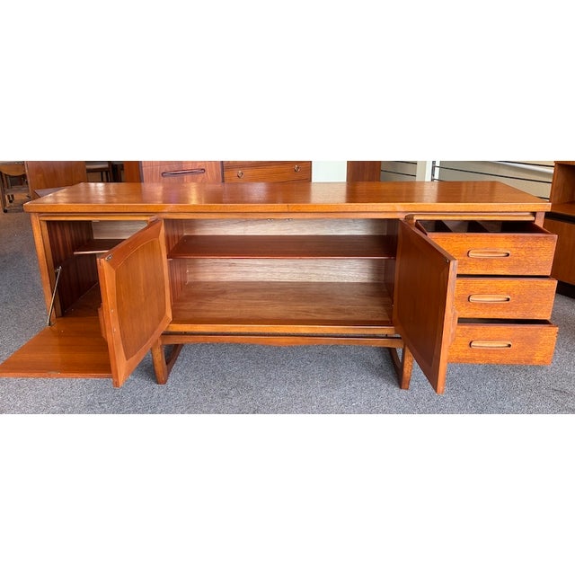 Mid Century Modern Teak Credenza c.1960 For Sale - Image 12 of 12