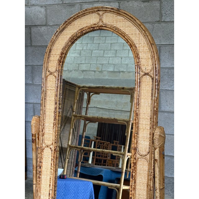 English 1980s British Colonial Style Bamboo, Cane, and Rattan Cheval Floor Mirror For Sale - Image 3 of 12