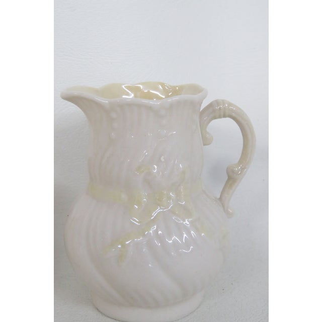 Traditional Mid 20th Century Belleek Ireland Porcelain Sugar and Creamer Pair Yellow Ribbon Pattern 4484b For Sale - Image 3 of 16