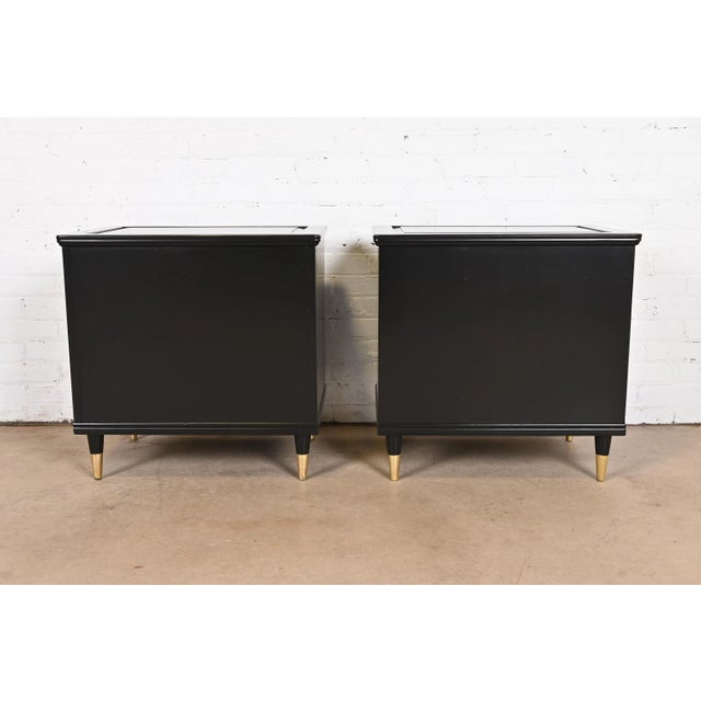 John Widdicomb Mid-Century Modern Hollywood Regency Black Lacquered Nightstands, Newly Refinished For Sale - Image 11 of 12