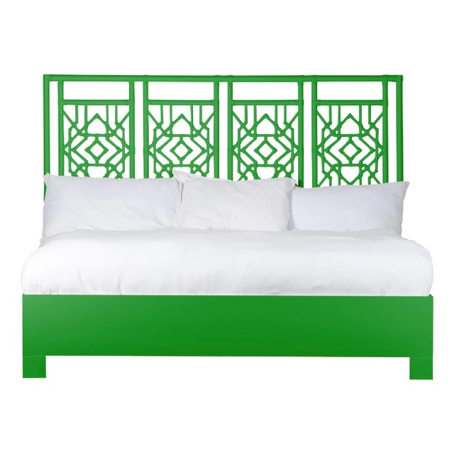 Tulum Platform Bed King, Bright Green For Sale
