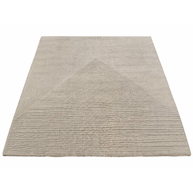 Rh Ellipse Wool Rug – 10' × 14' Cream | Hand-Knotted | Sculptural High-Low Texture For Sale - Image 11 of 18