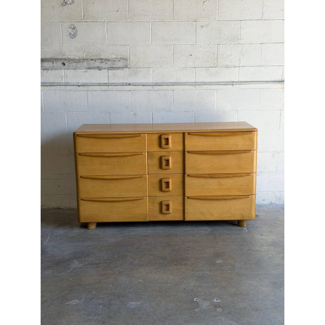 Heywood Wakefield Maple Dresser Wooden Lowboy Chest of Drawers Mid-Century Modern 1950s For Sale - Image 11 of 12