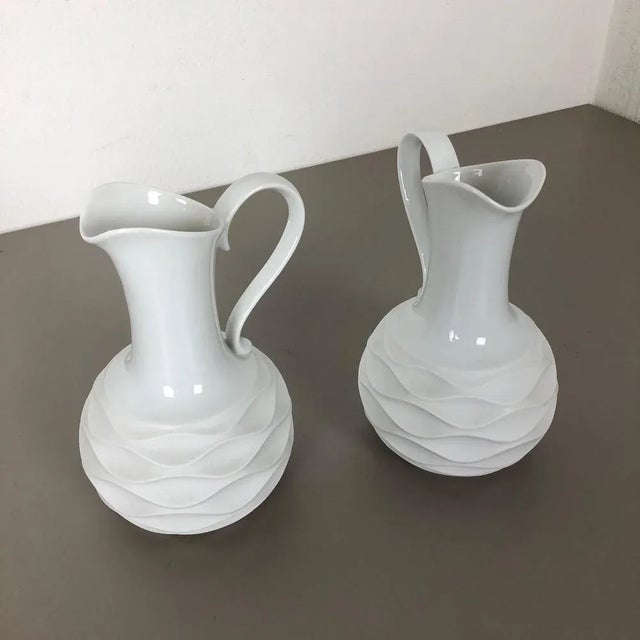 White Op Art Biscuit Porcelain Jug Vases from Edelstein Bavaria, Germany, 1970s, Set of 2 For Sale - Image 8 of 14