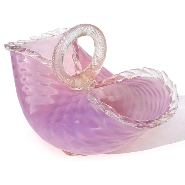 Murano Large Pink Opalescent Gold Flecks Diamond Quilted Italian Art Glass Vintage Basket Flower Vase For Sale In Orlando - Image 6 of 13