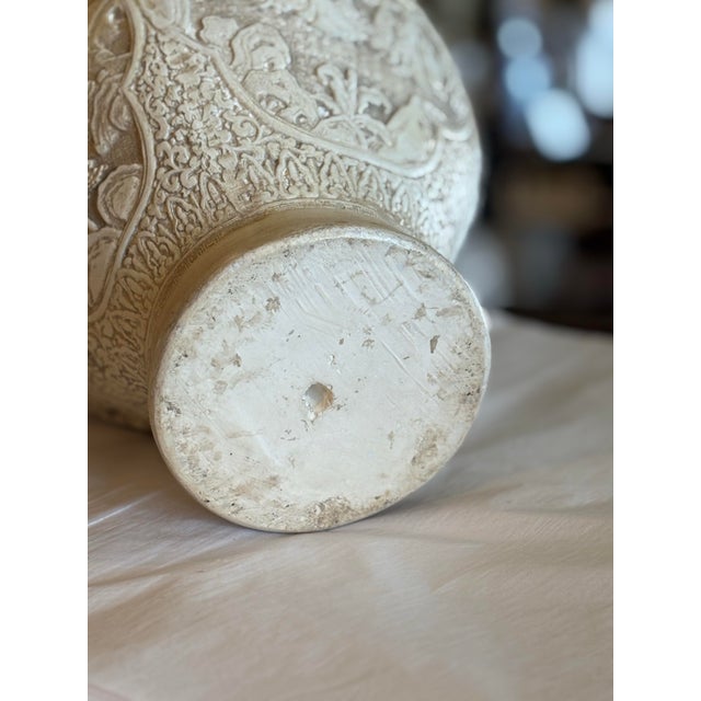 Vintage Chalkware Vase or Vessel in Deep Relief With Traditional Chinese Imagery For Sale In Saint Louis - Image 6 of 9