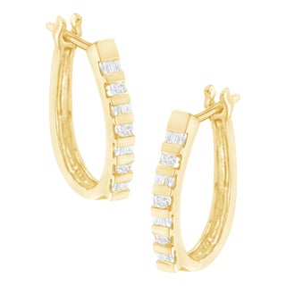 10K Yellow Gold Round and Baguette Cut Diamond Oblong Hinged Leverback Hoop Earrings (�� Cttw, I-J Color, I2-I3 Clarity) For Sale