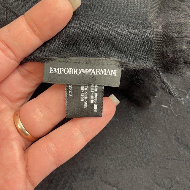 Textile Emporio Armani Black Printed 80% Wool 20% Silk Scarf For Sale - Image 7 of 9
