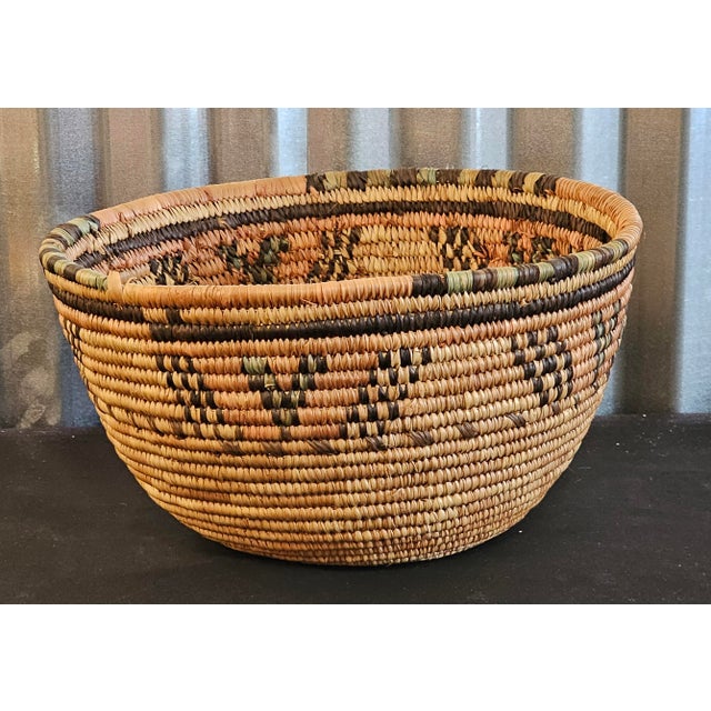 Vintage Native American Style Handwoven Coiled Basket With Geometric Design, C. 1960 For Sale In Naples, FL - Image 6 of 12