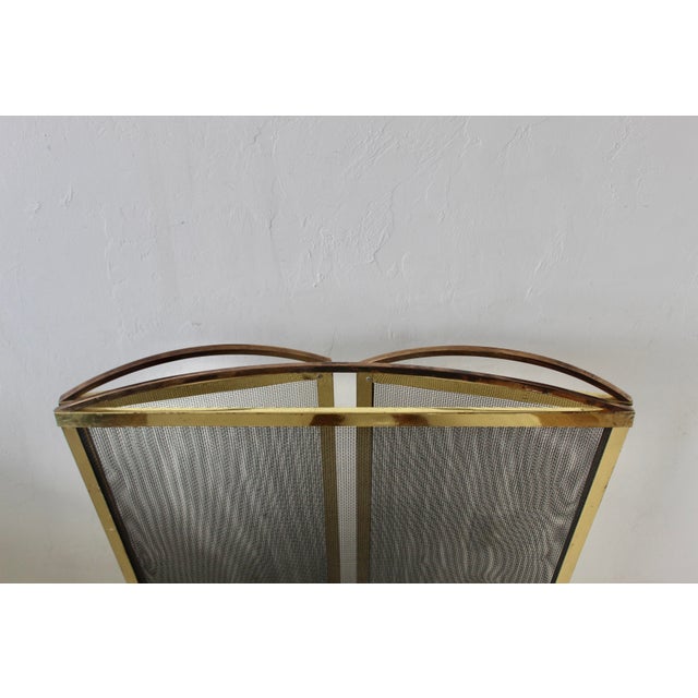 Metal Vintage Neoclassical Style Brass Fire Screen Grille With 3 Panels For Sale - Image 7 of 18