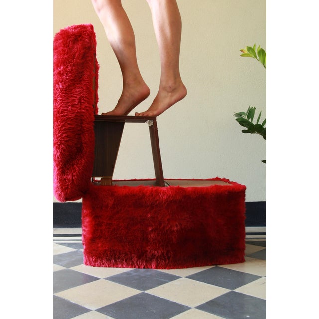 Mid-Century Modern Vintage Furry Ottoman, Italy, 1970s For Sale - Image 3 of 6