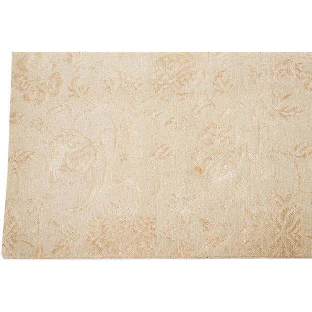 2010s Beige Modern Wool & Silk Rug Handmade With Floral Design For Sale - Image 4 of 7