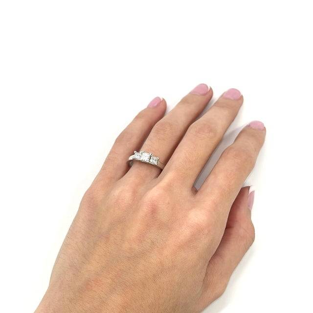 Early 21st Century Platinum Three-Stone Ring With Princess Cut Diamond Diamonds - Size 7.75 For Sale - Image 5 of 7