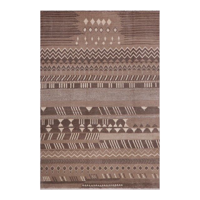 Boho Chic Brown/Beige High Low Wool Rug - 8'9'' X 12'3'' For Sale