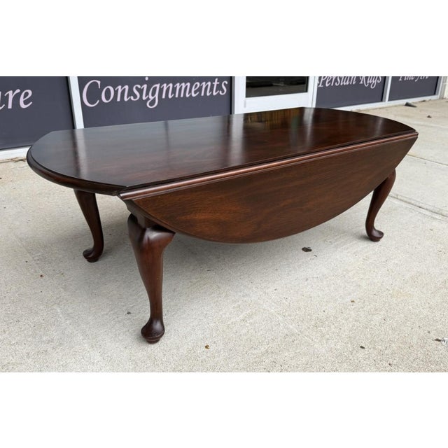 American 1970s Henkel Harris Solid Mahogany Drop-Side Coffee Table For Sale - Image 3 of 17