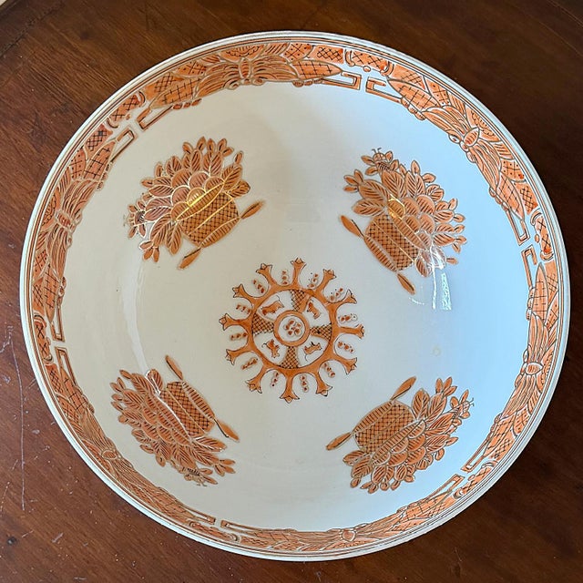 1970s Chinese Export Chinoiserie Porcelain Footed Serving Bowl in Iron-Red For Sale - Image 4 of 8