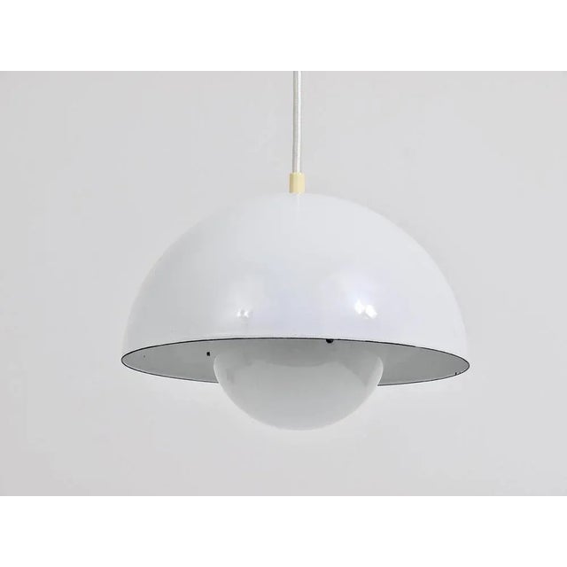 Louis Poulsen White Flowerpot Pendant Lamp by Verner Panton for Louis Poulsen, 1969 For Sale - Image 4 of 11