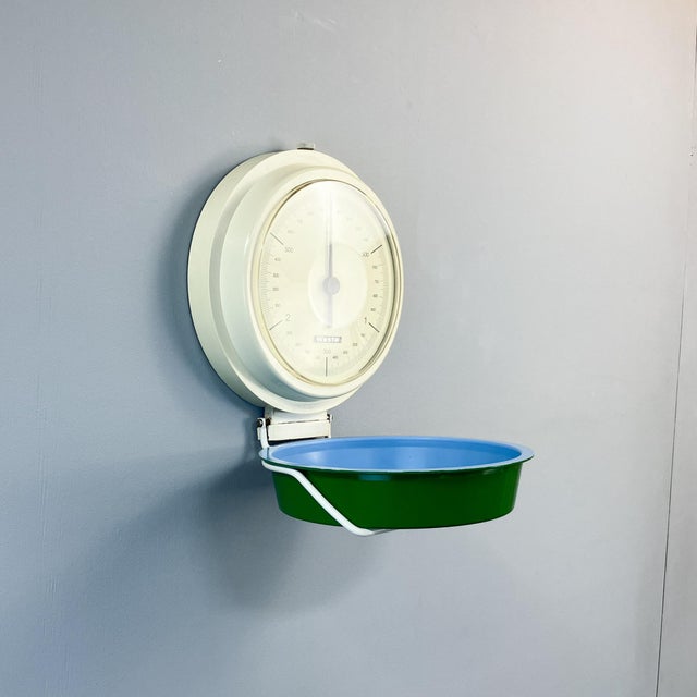 Grandma's kitchen scale in a beautiful color combination of blue, green, and cream. Thanks to its practical and space-...