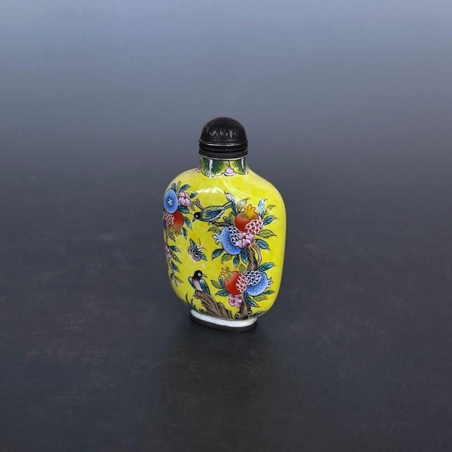 Late 19th Century Cloisonné Enamel Snuff Bottle With Bird and Flower Motif, 65g For Sale - Image 4 of 9