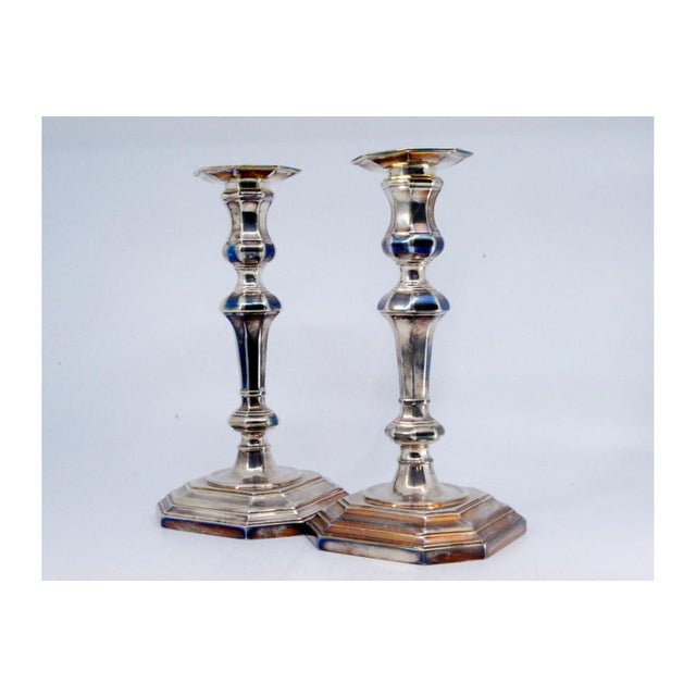 Modernist Silver Candlesticks with Octagonal Bases, in Good conditions. Designed 1920 to 1949