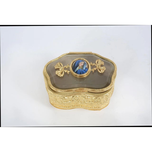 Metal Vintage Gilt Gold Footed Vanity Box For Sale - Image 7 of 9