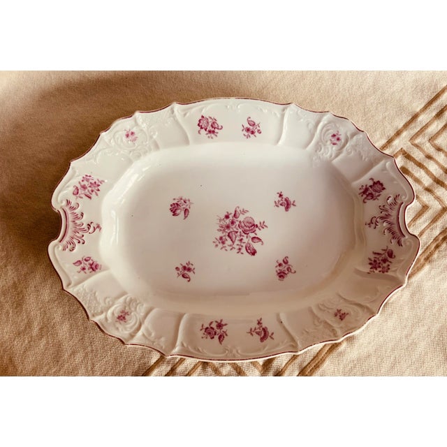 Early 19th Century French Porcelain Depp Well Meat Platter , Circa 1820 — Rose Floral For Sale - Image 5 of 18