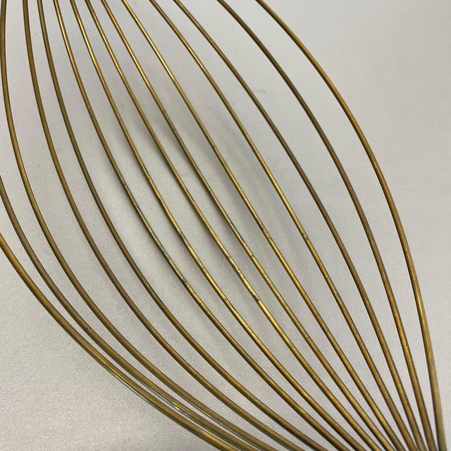 Large Minimalist Brass Fruit Bowl Shell from Carl Auböck, Austria, 1950s For Sale - Image 13 of 18