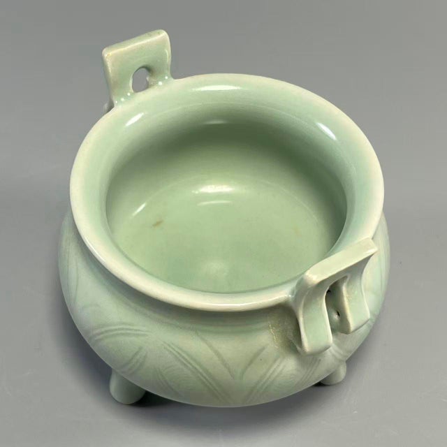 Chinese Chinese Longquan Celadon Tripod Censer, Twin Handles Incense Burner For Sale - Image 3 of 5