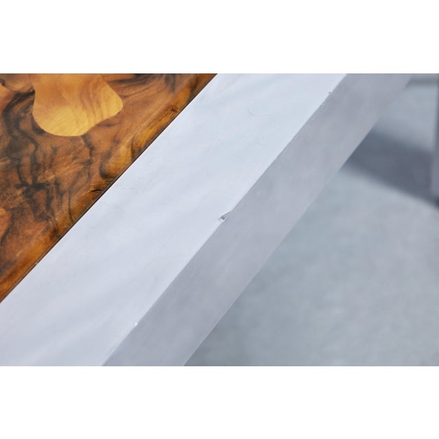 Monumental Oyster Burl Wood and Aluminum Coffee Table, 1970s For Sale - Image 14 of 14
