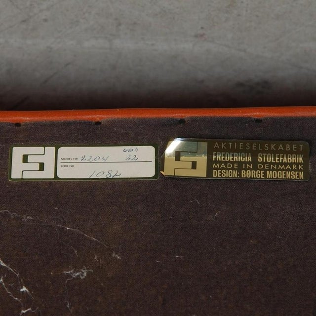 2204 Wingchair in Cognac Leather by Børge Mogensen, 1980s For Sale - Image 16 of 18