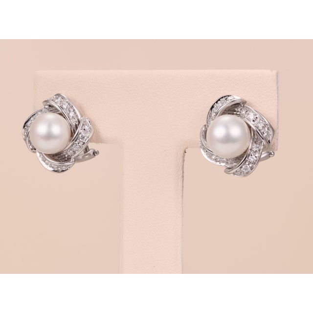 1990s The Beach Plum: White Gold Pearl and Diamond Ear Clips, 2 Pieces For Sale - Image 5 of 11