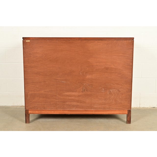 Stickley Modern Arts & Crafts Shaker Cherry Wood Six-Drawer Dresser or Chest of Drawers For Sale - Image 16 of 17