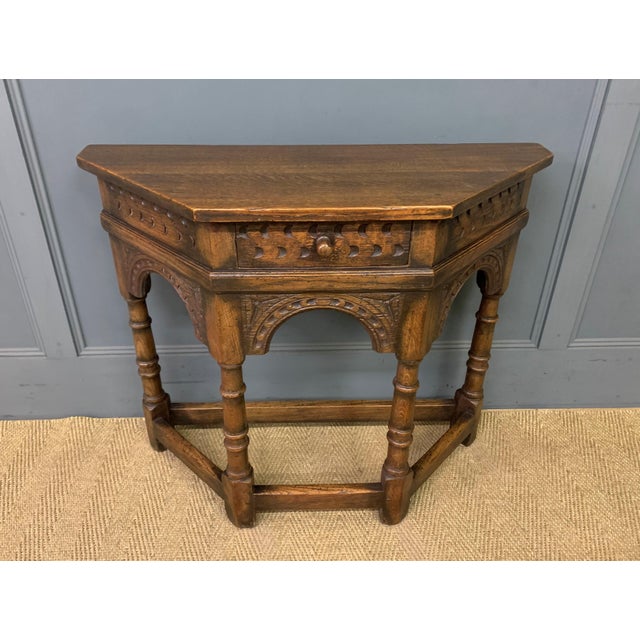 Ipswich Oak Side Table, 1920 For Sale - Image 10 of 10