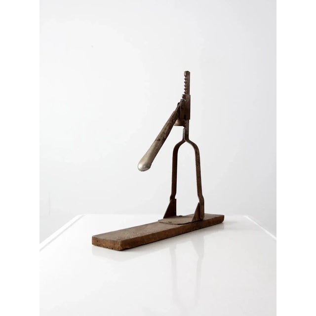 American Indestro Bottle Capper Circa 1920s For Sale - Image 3 of 8