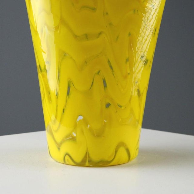 Glass Vase aby Salviati Murano For Sale - Image 5 of 11