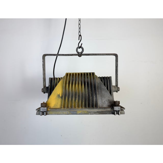 Vintage Grey Theater Spotlight with Glass Cover from Elektrosvit, 1980s For Sale - Image 10 of 18