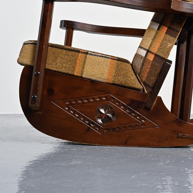 Rocking Chairs in Carved Wood, 1970, Set of 2 For Sale - Image 10 of 11