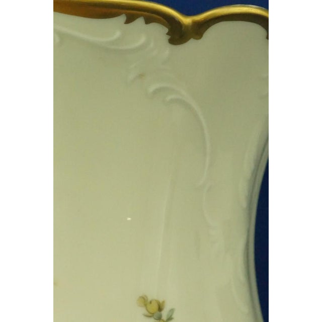 20th Century Antique Porcelain Vase with Floral Decoration from the Fürstenberg Factory, Germany, 1920s For Sale - Image 10 of 18