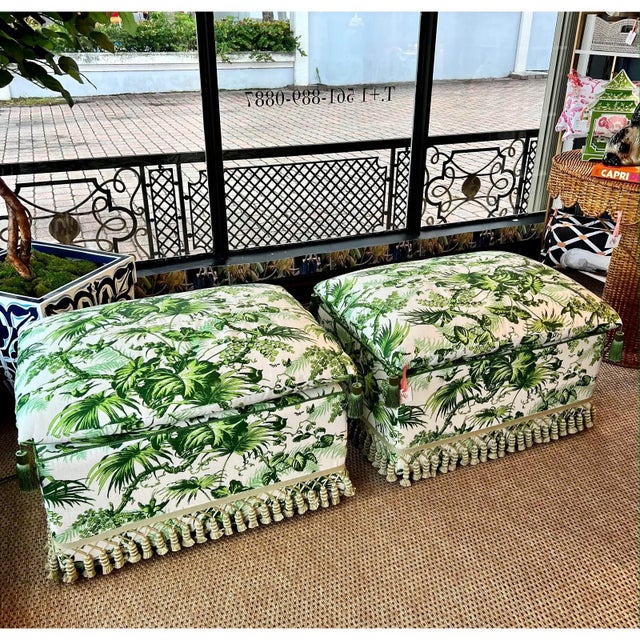 Hollywood Regency Custom Green Botanical Print Ottoman - Palm Beach For Sale - Image 3 of 4